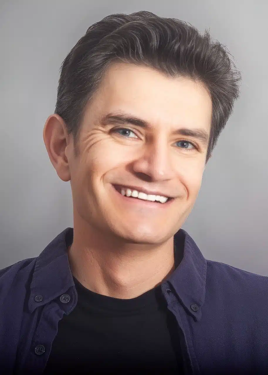 Danielle Baynes Headshot