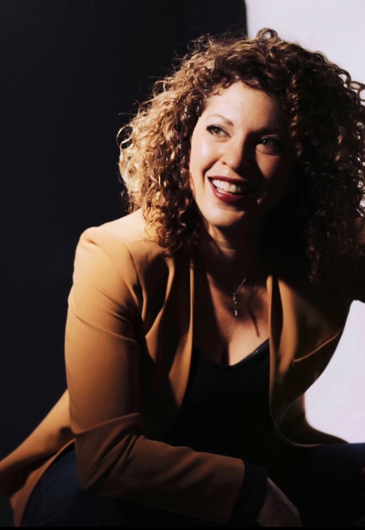 Danielle Baynes Headshot