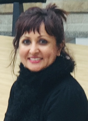 Danielle Baynes Headshot